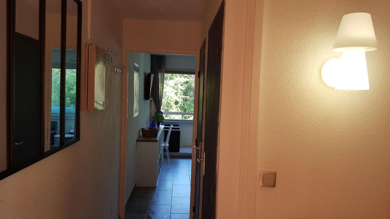 AppartementFrontDeMerSaintRaphaelSantaLucia Extérieur photo